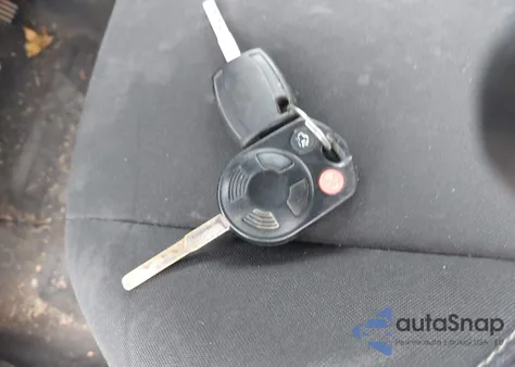 2016 Ford Focus Se z USA, uszkodzony, nr VIN 1FADP3F25GL378854